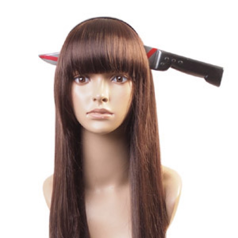 包丁が貫通!ビ�...