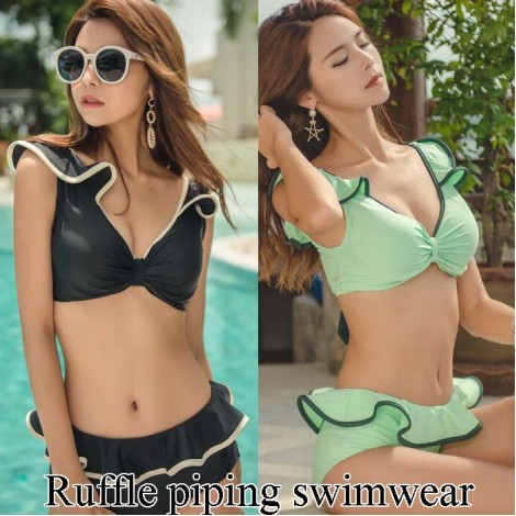 背中リボンつきフリルパイピング水着