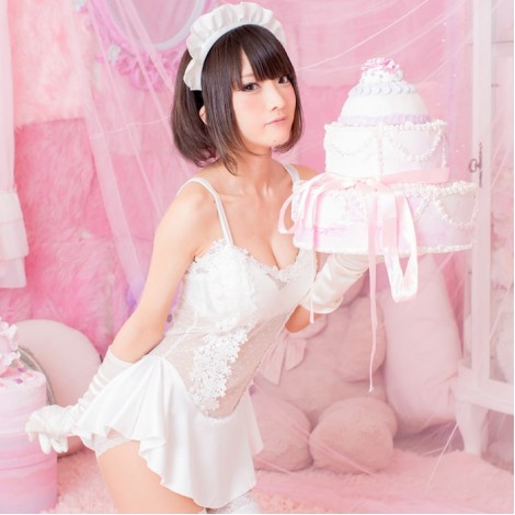 【lick×lick】ドット柄シースルーとフラワーレースのミニドレス