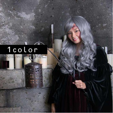 ベロア素材のフード付き魔女ドレス