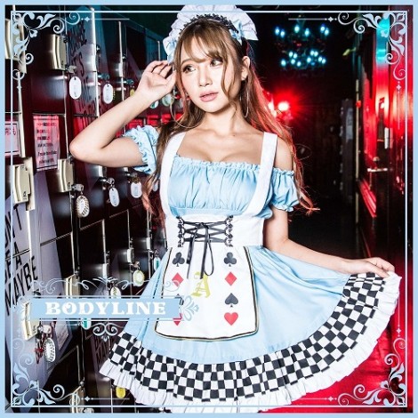 トランプマークと編み上げエプロンのアリス風オフショルメイド服