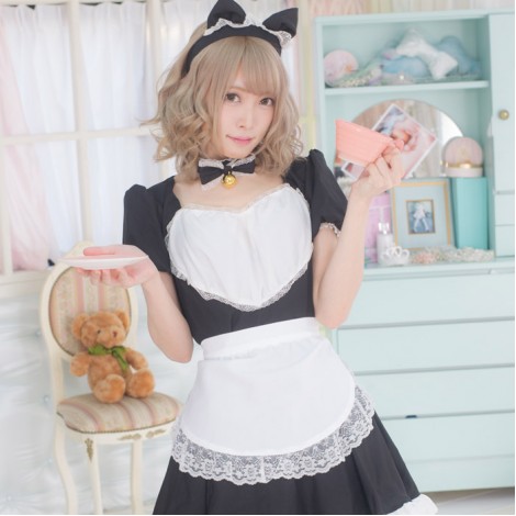 カチューシャ・チョーカーつき胸元ハートの猫耳メイド4点セット